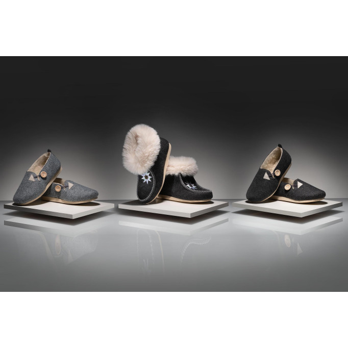 DC 08 Bambosze damskie, baleriny, pantofle z zakrytą piętą, kapcie, HAFT Z CEKINAMI - SZAROTKA , na grubych spodach