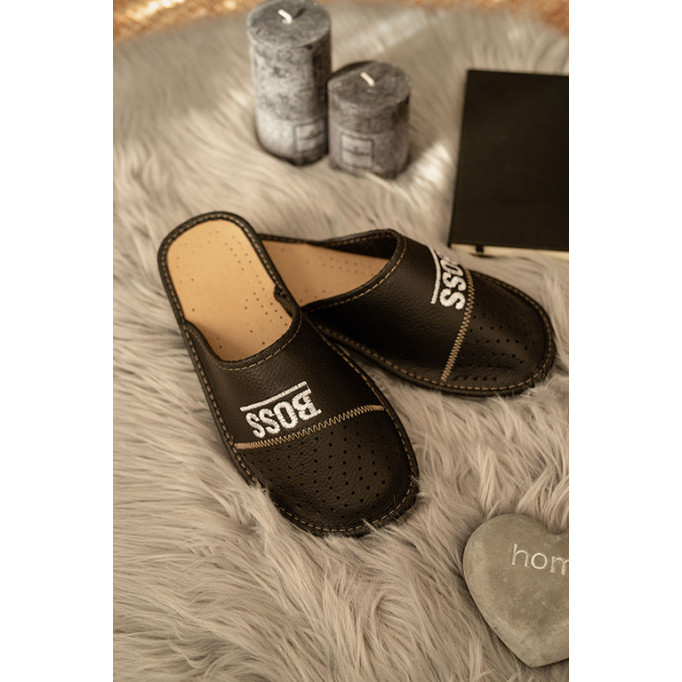 MT03 Kapcie męskie, tanie pantofle na grubych spodach, BOSS