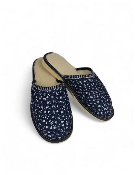 DC 25 Ocieplane kapcie damskie, ciepłe pantofle wsuwane