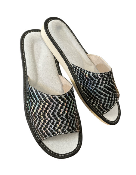 DSK 26 Skórzane kapcie damskie, pantofle ze skóry