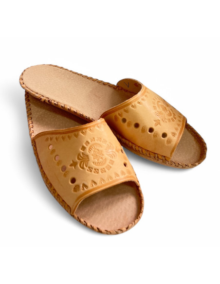 DSK 37 Skórzane kapcie damskie, pantofle ze skóry wieprzowej