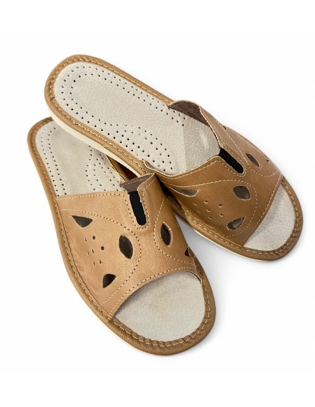 copy of DSK 10 Skórzane kapcie damskie, pantofle ze skóry z gumką